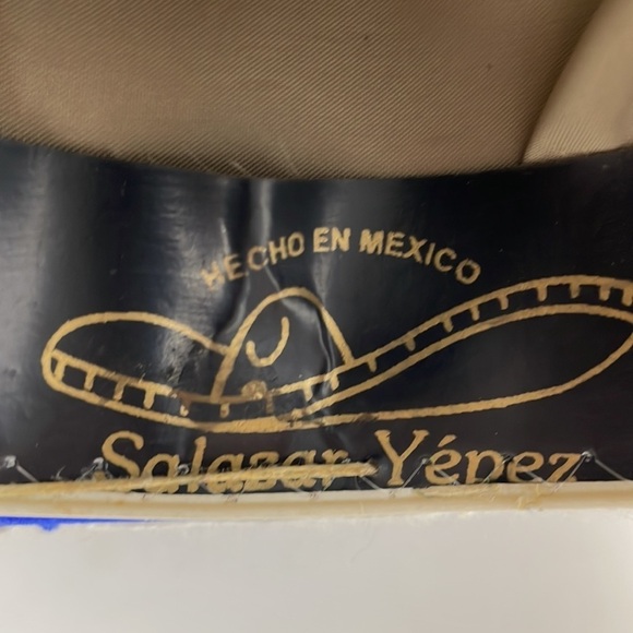 Authentic Vintage Mexican Sombrero by Salazar Yepez - Picture 2 of 16